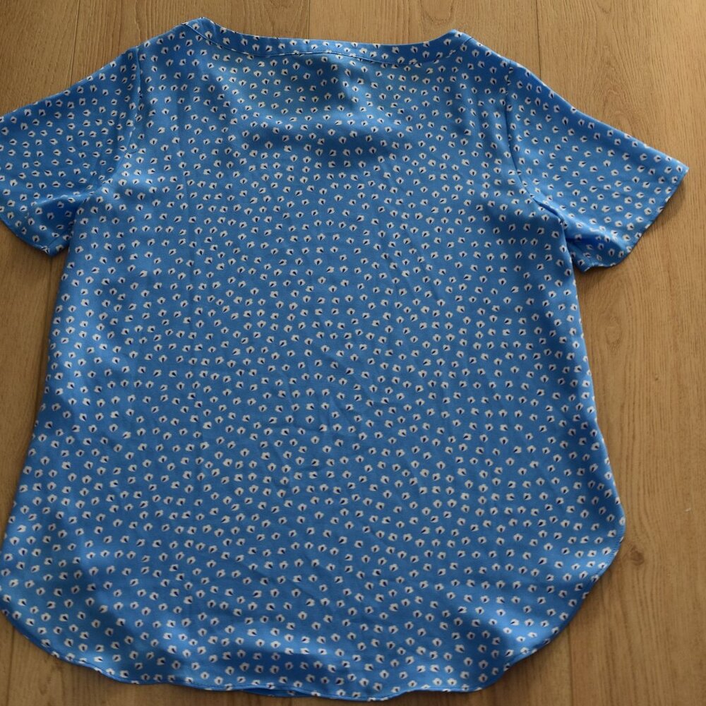 🌼 NWT Banana Republic Blue‎ Blouse – Petite XS 🌼 - Picture 12 of 12